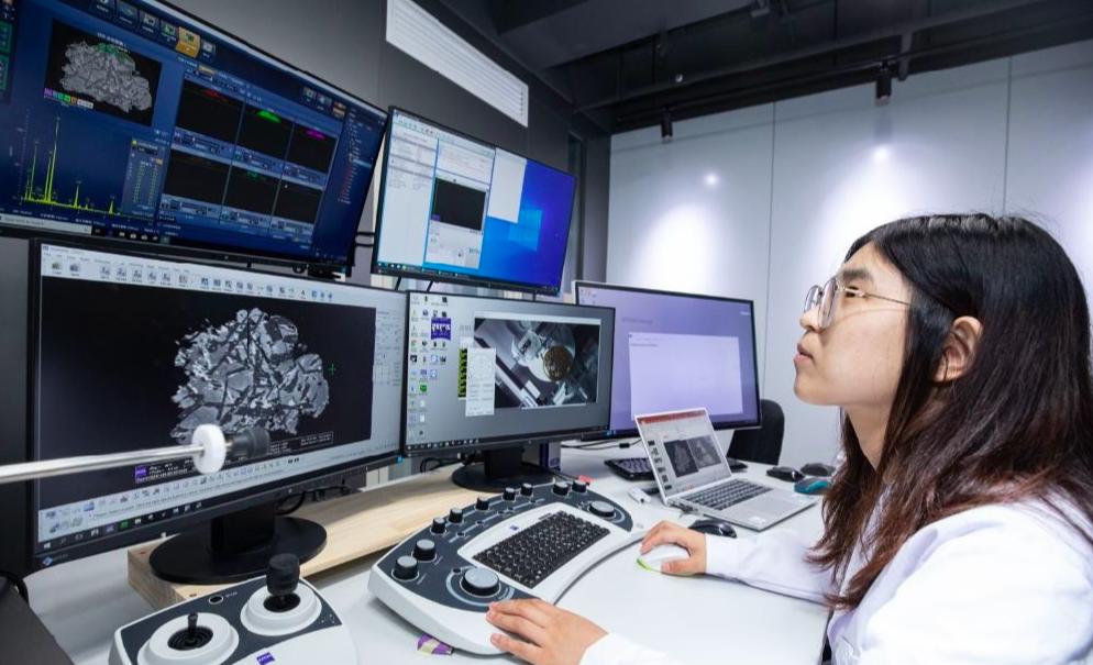 嫦娥五号探月样本会给美国吗,嫦娥五号带回的月壤首次公开亮相