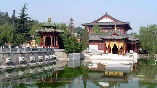 崔颢黄鹤楼为什么不押韵,崔颢黄鹤楼为什么被李白感叹