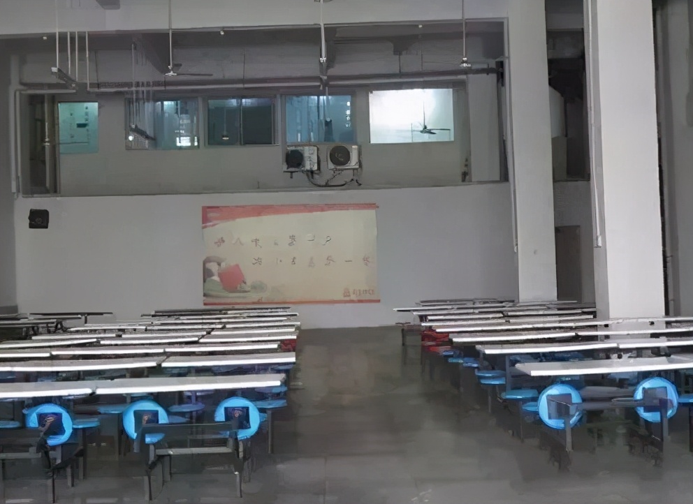 2021年郑州小升初择校必看的15所热门民办初中食宿情况集合