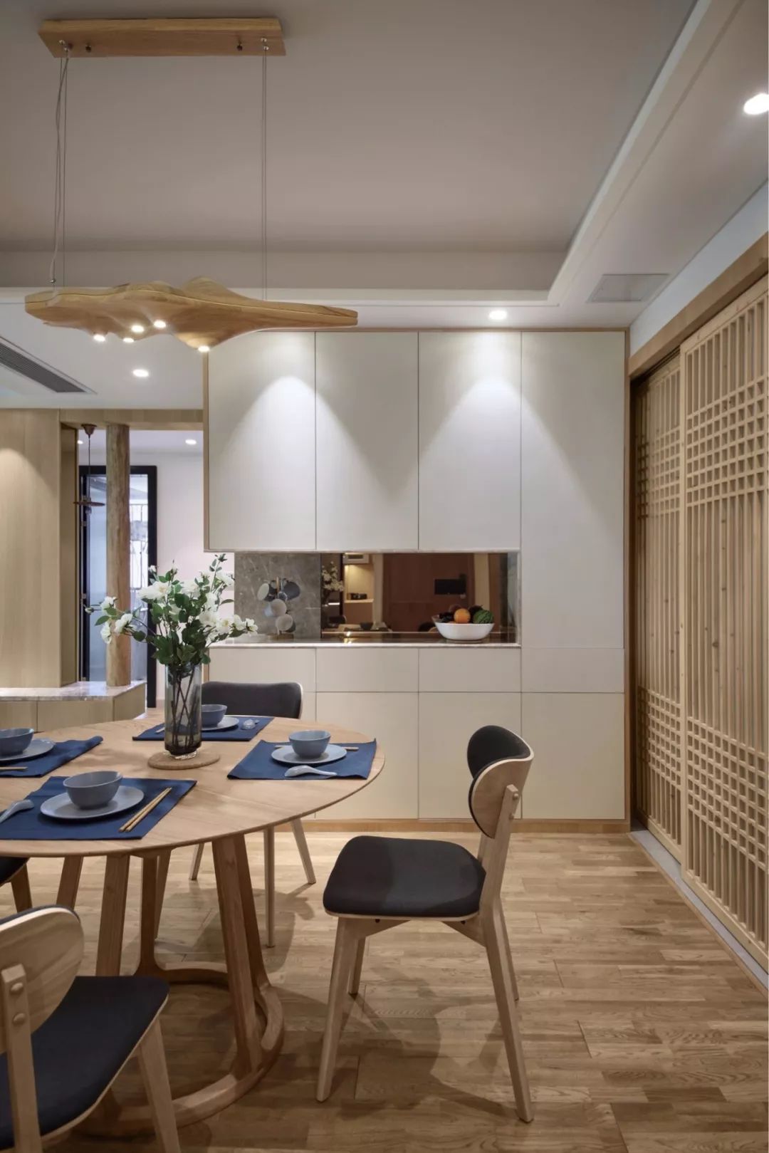 定制餐边柜要不要做封板,定制餐边柜含几个抽屉