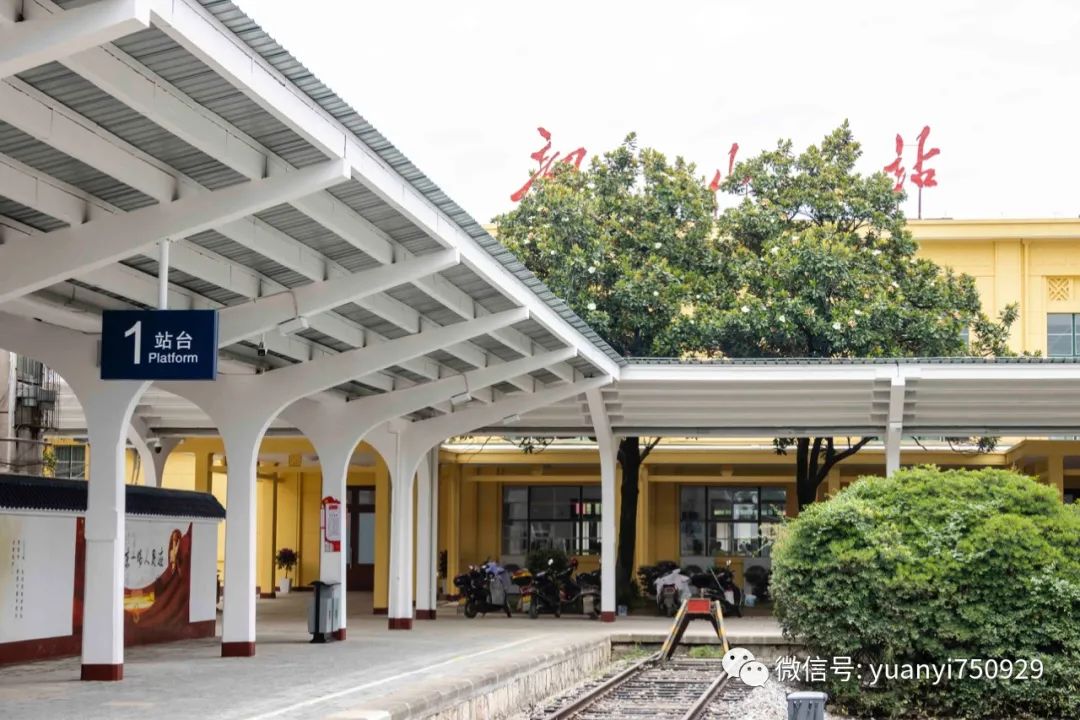 韶山绿皮火车站,打卡韶山这些红色地标