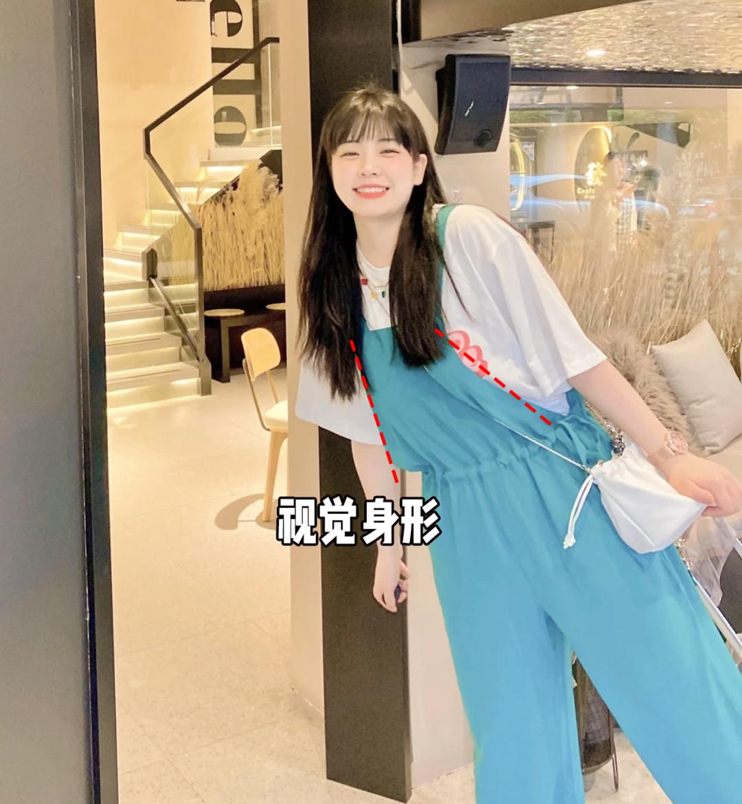 胸大手臂粗怎么穿搭衣服显瘦,肚子大手臂粗怎么穿搭