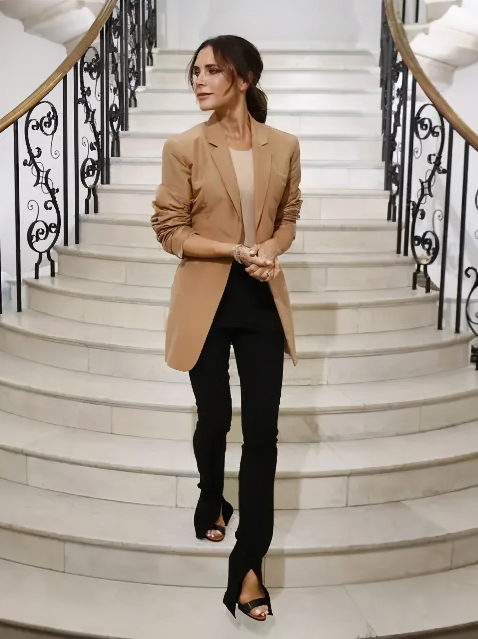 腿精杨幂居然出了瘦腿教程,腿精杨幂穿搭