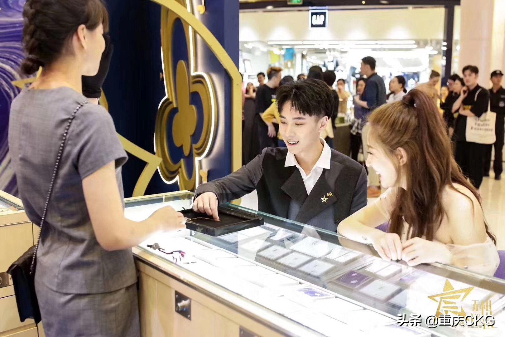 龙湖重庆时代天街规模,重庆龙湖时代天街最新打卡地