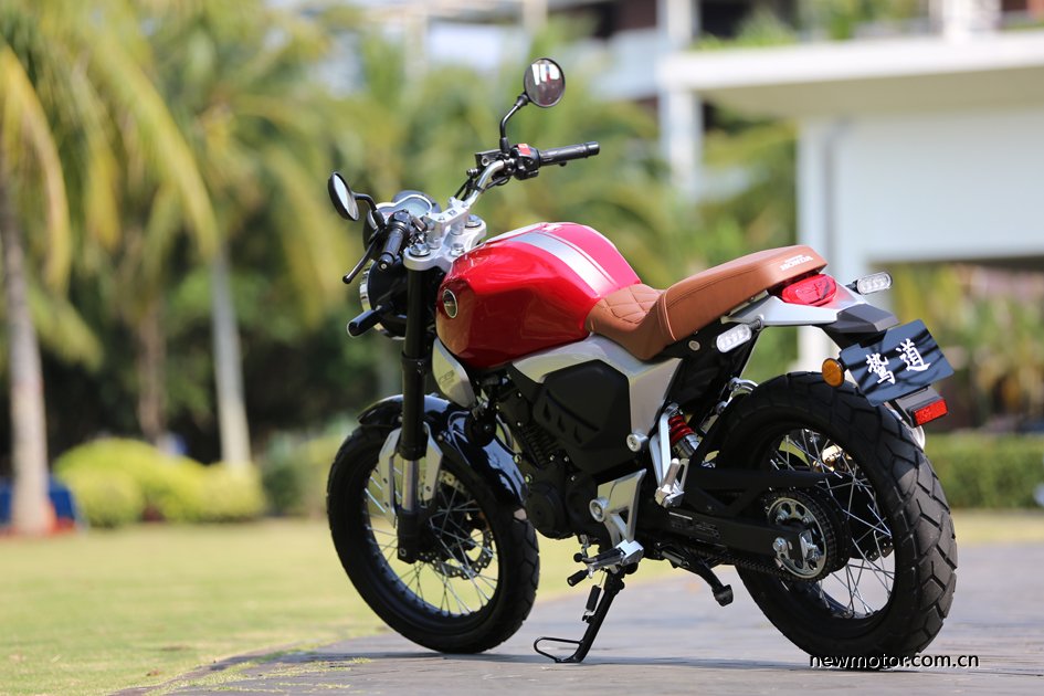 鸷道190ss发动机是进口原装的吗,五羊本田鸷道190ss落地价多少钱