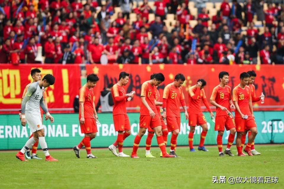 各界热议国足不理解但大受震撼,国足热身赛所有档次球票均未售罄