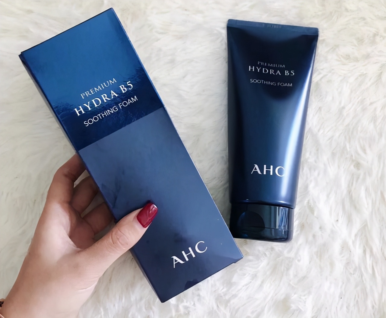 补水去黑头美白效果最好的洗面奶,清洁毛孔黑头有效的洗面奶推荐