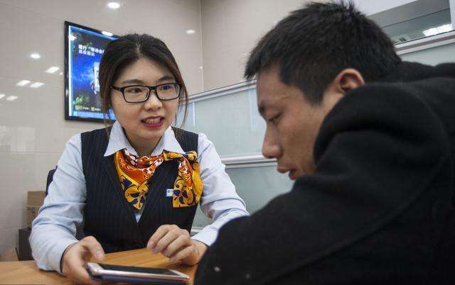 为什么每个软件都想着借钱给你,为什么所有软件都让你借钱