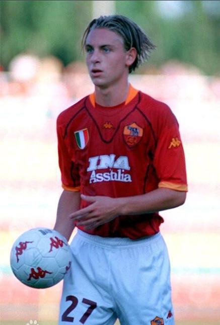 群妖峥嵘，时间慢走——回顾FM2006十大妖星之德罗西（五）