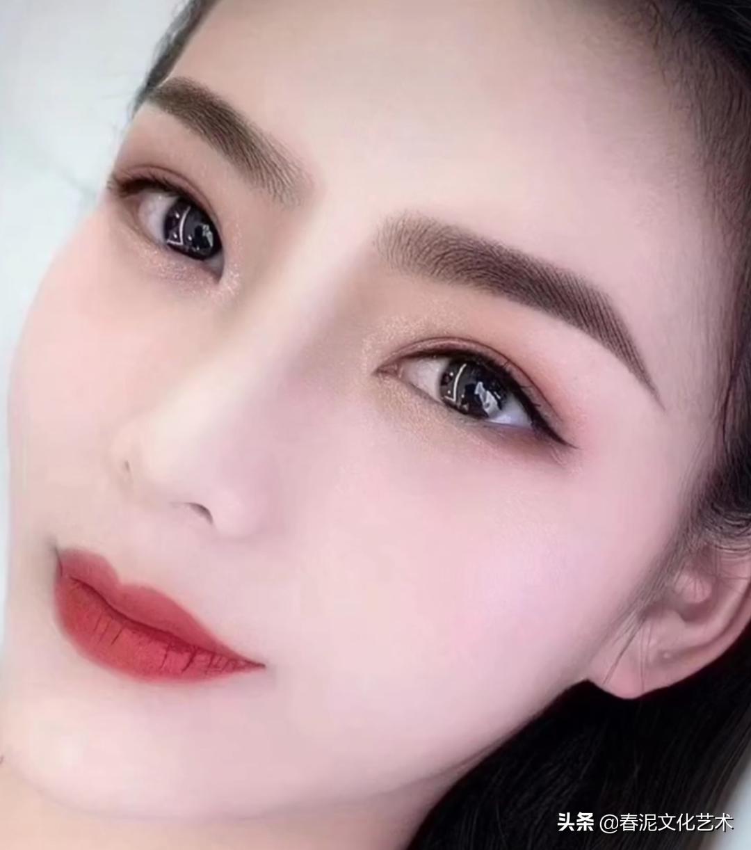 线条眉眉头纹得太方了怎么办,线条眉的眉头怎么做