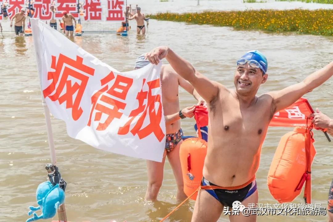 武汉渡江节获奖,3-6岁佩奇