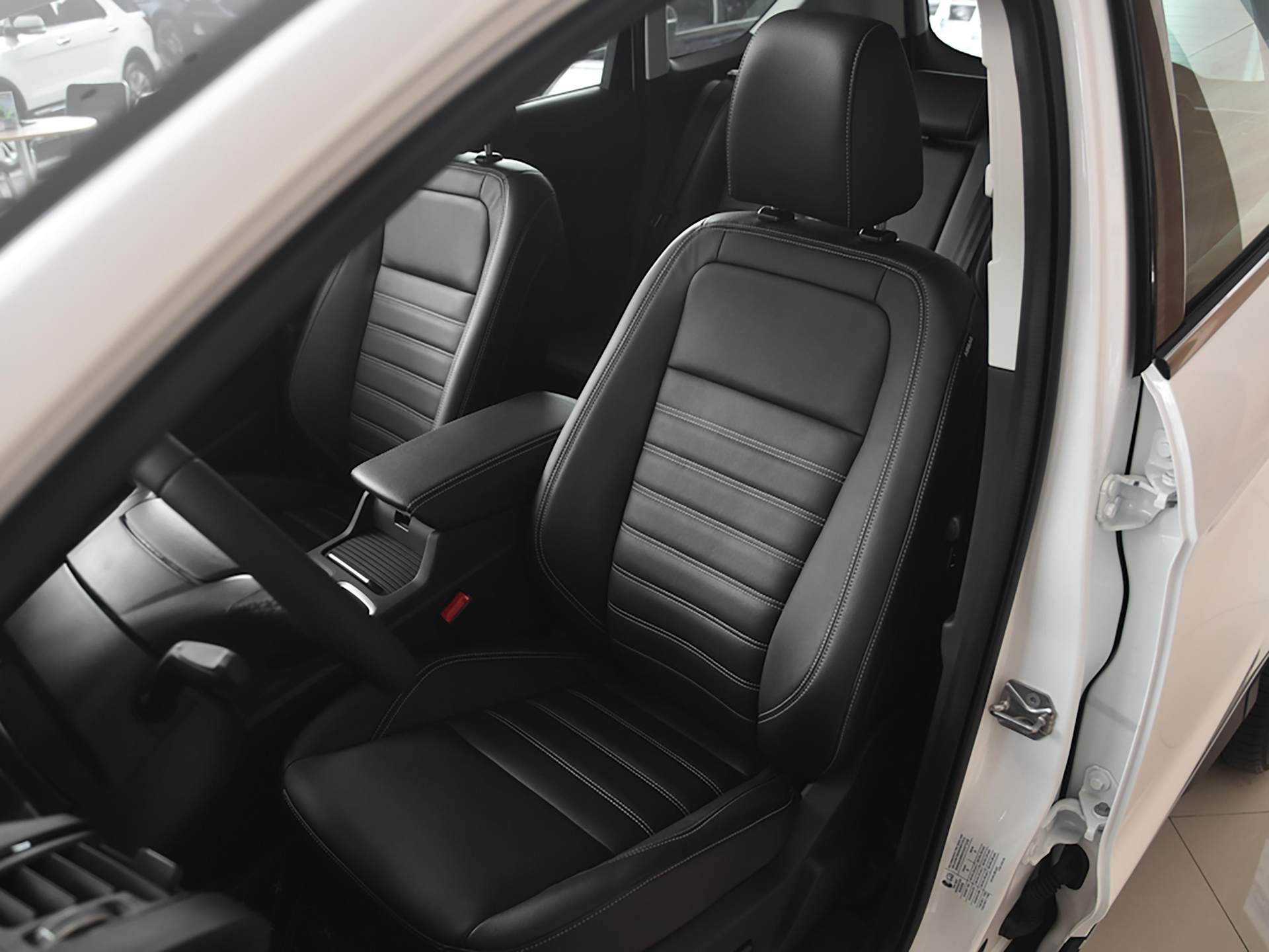 福特翼虎2.0t四驱性能高速120测试,四缸涡轮增压油耗