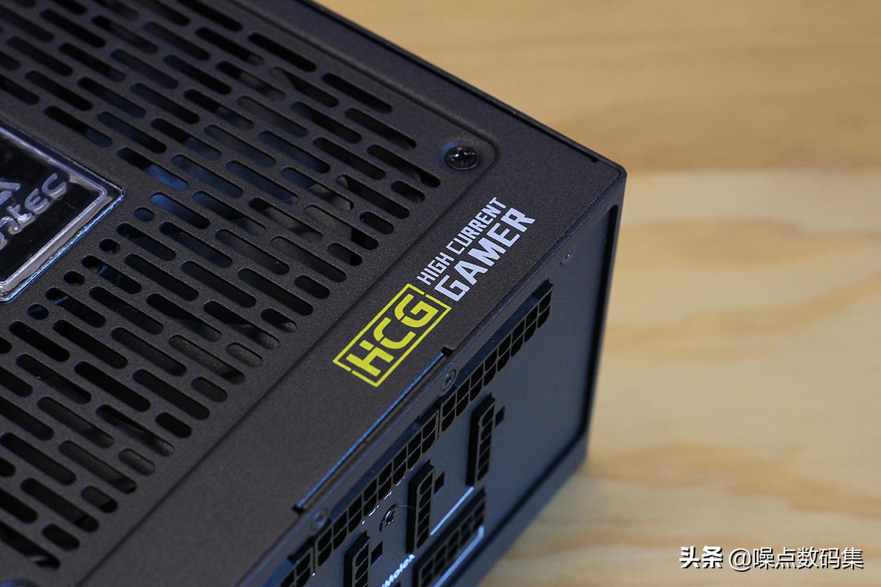 安钛克750w电源拆机,安钛克hcg650w电源安装教程