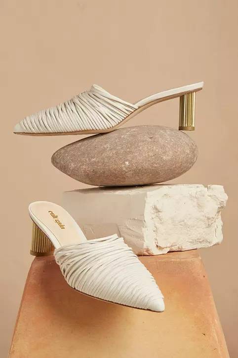 「从青铜到王者」读完这篇，你就能比网红更懂选鞋子