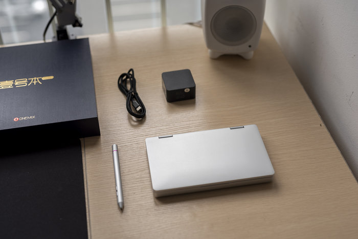 壹号本onemix2s接口规格,壹号本onemix2si7