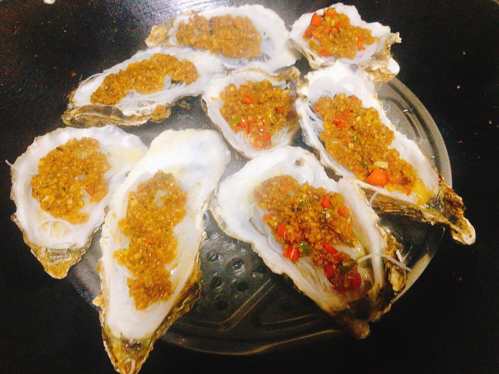 烧烤店生蚝烤法全过程,烤生蚝和烧烤哪个好吃