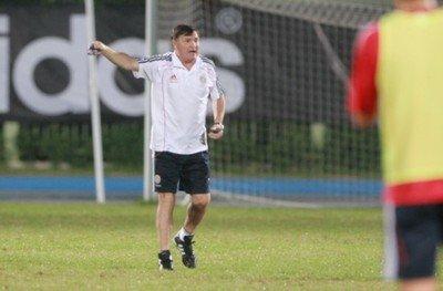 国足1:5惨败泰国后范志毅采访视频,铭记耻辱