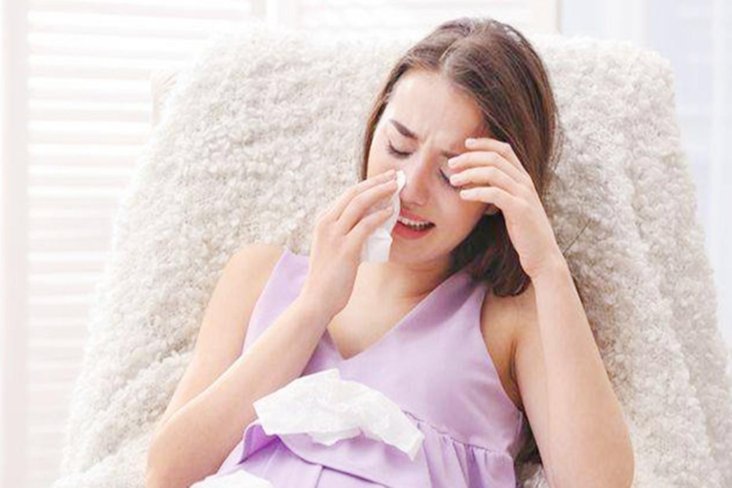 怀孕的女人容易哭是矫情吗,怀孕后为什么爱哭老公不安慰