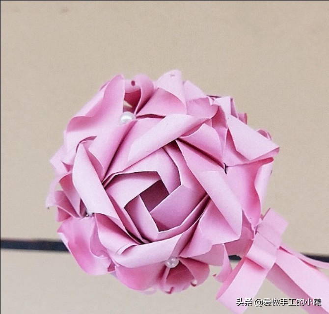 玫瑰花折纸教程图解千纸鹤,折纸玫瑰花花束的做法