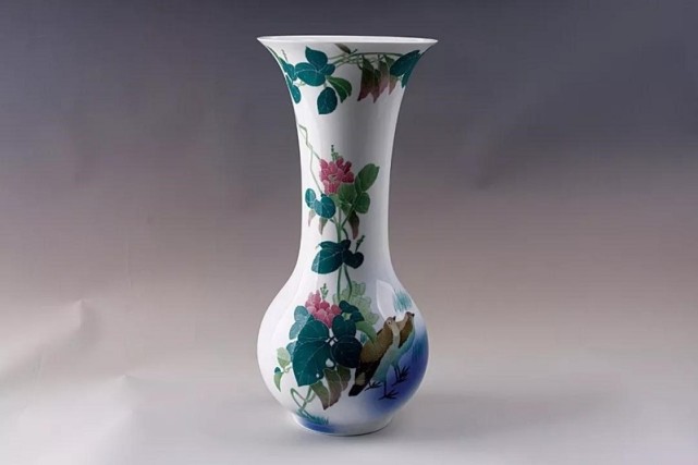 什么是醴陵釉下五彩它有什么特点,醴陵釉下五彩瓷发展瓶颈