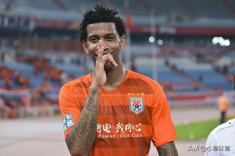 吉尔回巴甲鲁能送行,吉尔离开鲁能