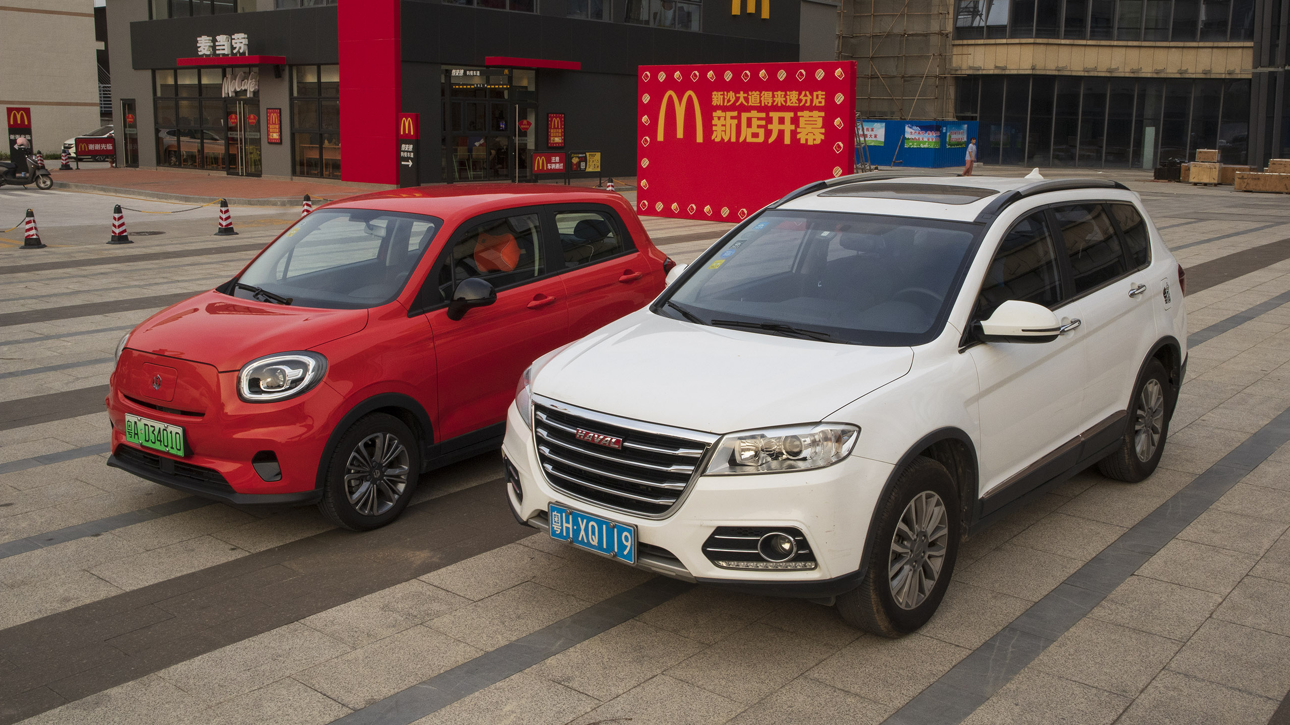 403公里续航,零跑t03310轻享版深度体验