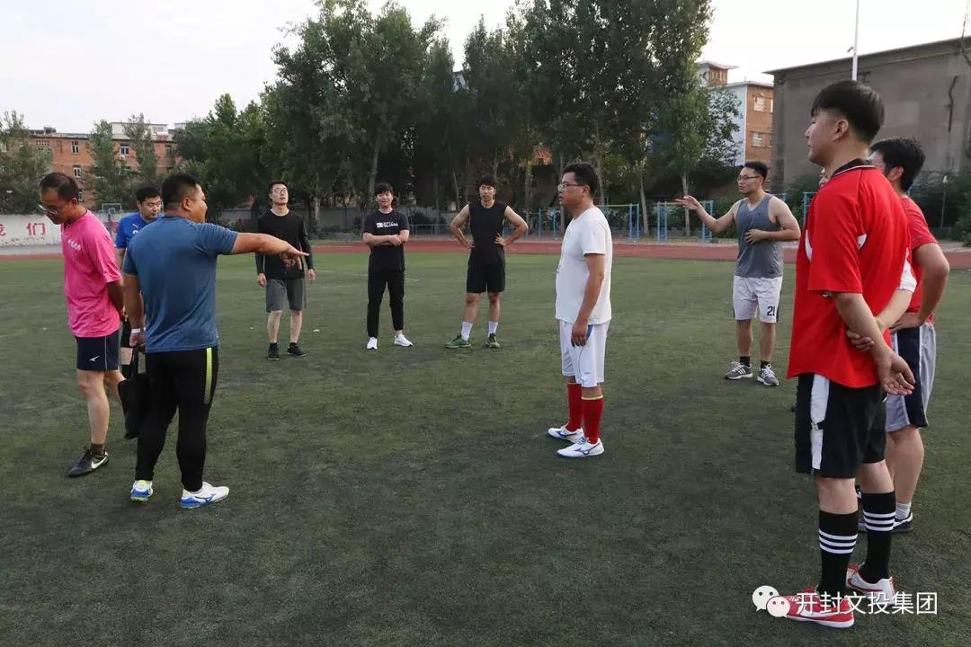 顺风不浪逆风不投降,顺风不浪逆风不怂楷书