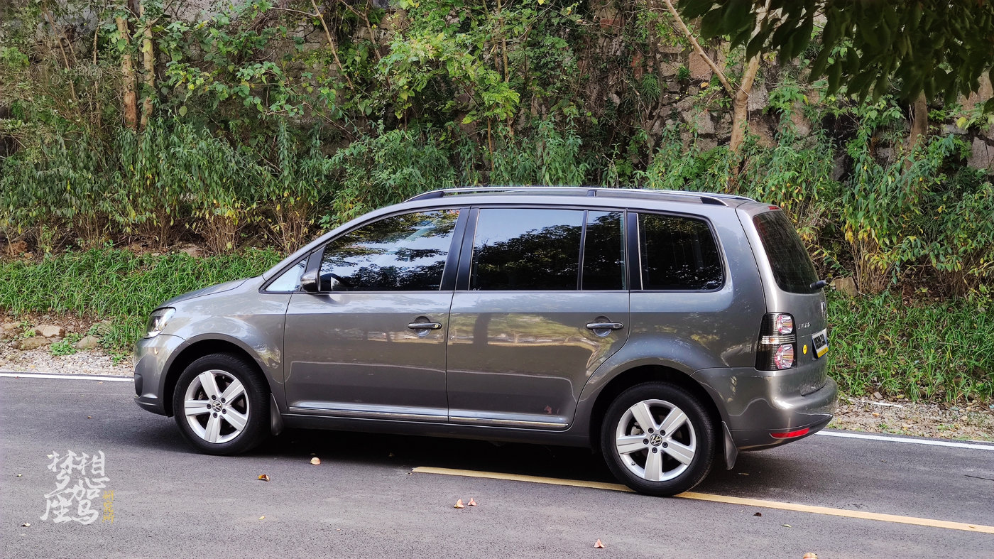 高尔夫途安2024全新款,大众大高尔夫