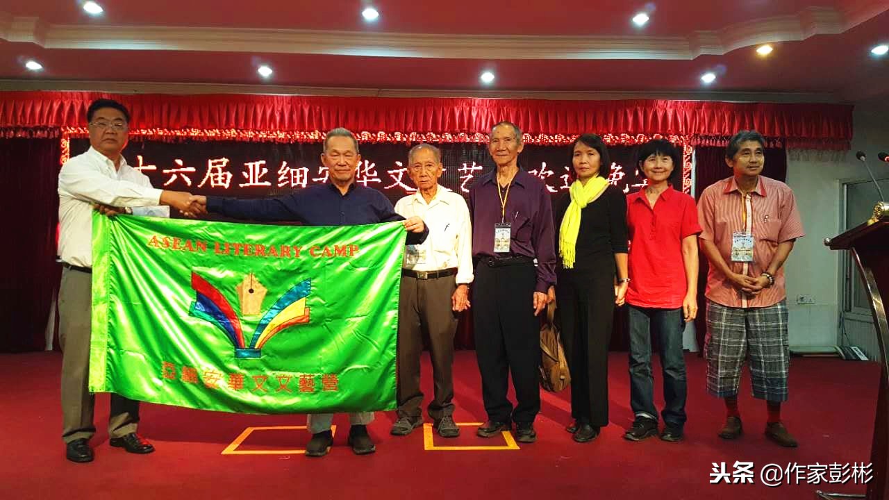 世华专访：心系亚华笔走汶莱