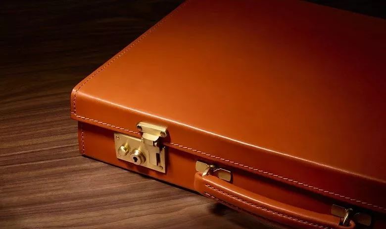 从律政精英到民国时尚风骨，你要的公文包都在这里