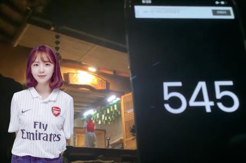 韩国网红女球迷和姐夫打赌因阿森纳输球被迫去寺庙下跪磕头1000次