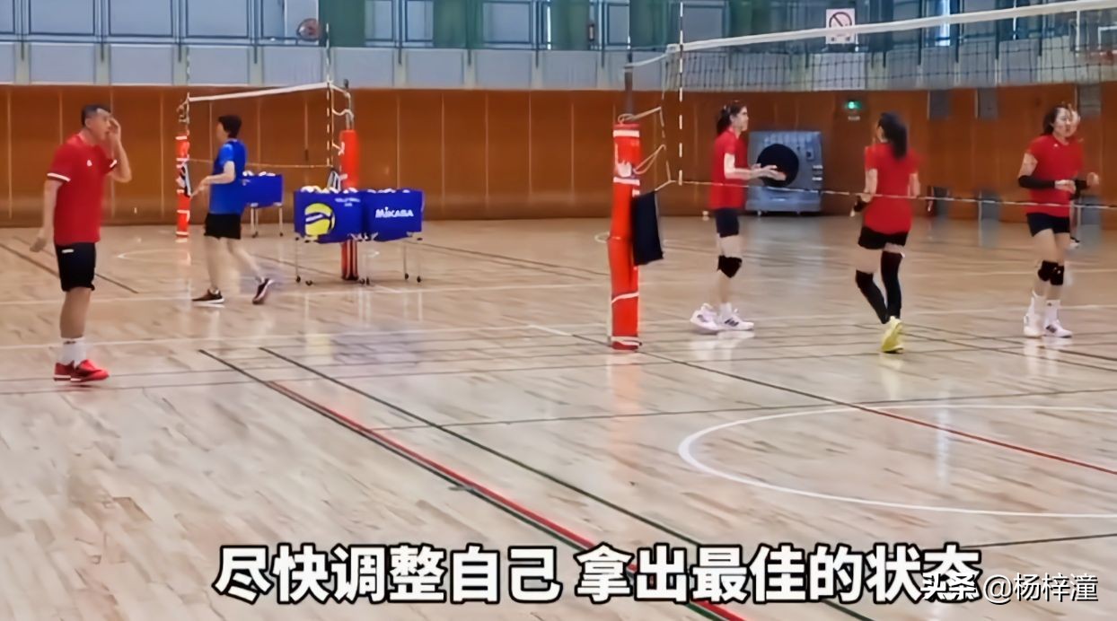 郎平场边霸气指导全过程,郎平带龚翔宇参加奥运会