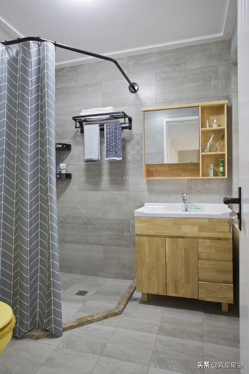 有钱买房子没钱装修的视频,没钱装一个房间的效果图