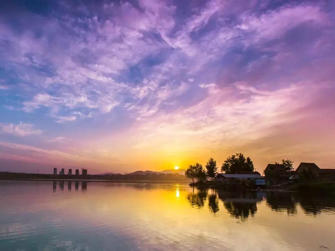 中国十大湖泊最美景点,十大风景最美的湖泊排行榜