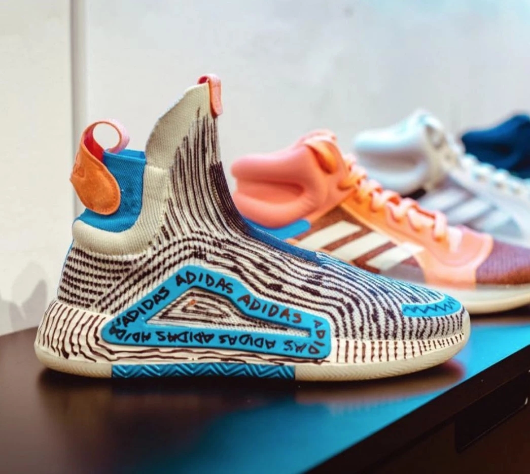 篮球鞋adidas即将推出利拉德,篮球鞋未来发展趋势
