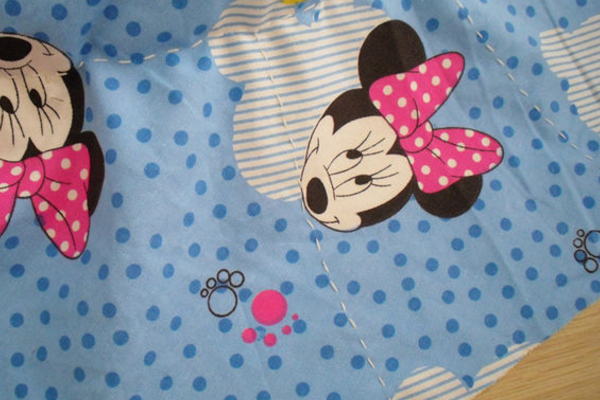 怎么给狗狗自制狗窝,简单动手做狗窝