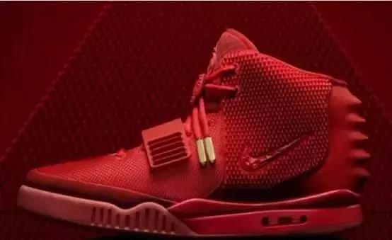 一双球鞋能卖多少万,一双球鞋从1元炒到3万元