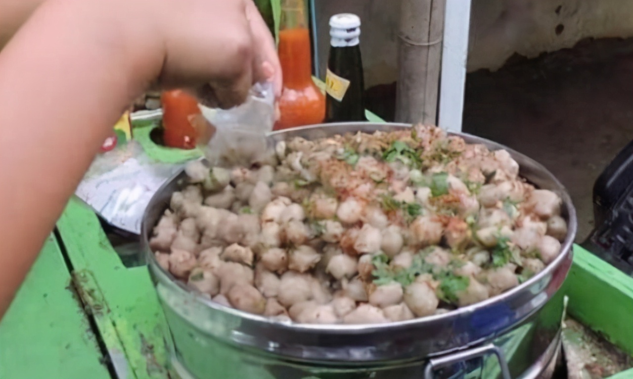 揭秘假肉丸的视频,假肉丸曝光