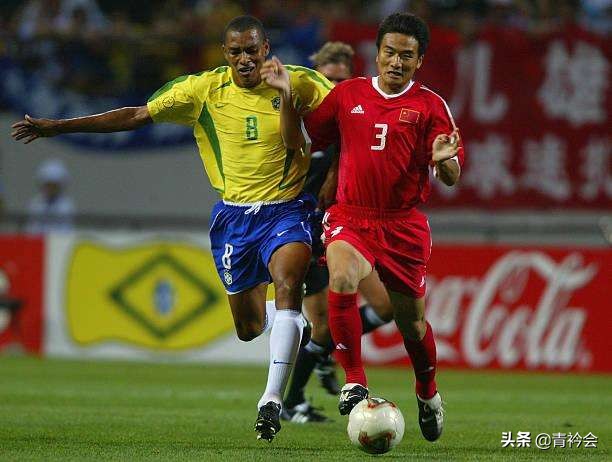 中国人喜欢足球吗,中国人真的不适合足球吗