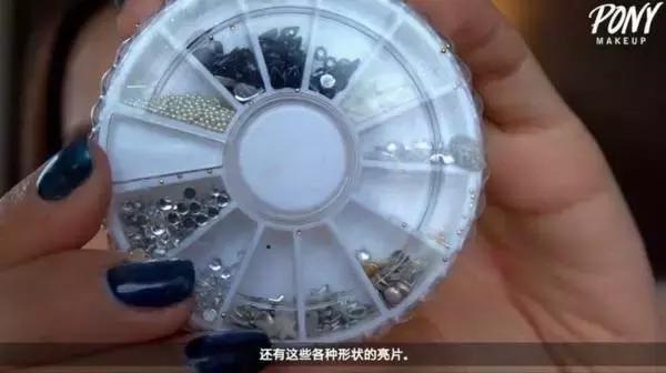 美妆新手教程眼妆怎么画,儿童妆舞台妆上亮片教程