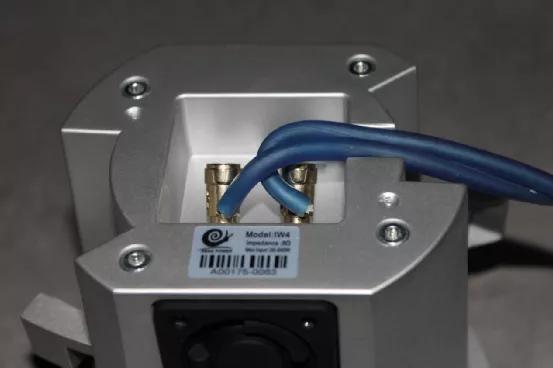 蜗牛iw4音响一套,蜗牛iw3和iw4