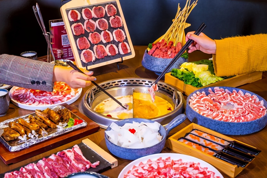 小肥羊创业故事,小肥羊创始人开新店