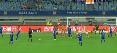 周云进球国安,周云鹏最经典的那一刹那完整版