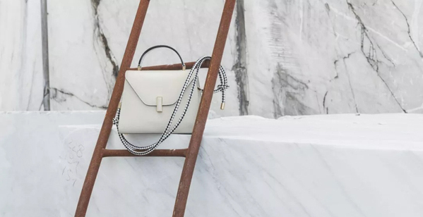 香奈儿今年最新款包包排行榜,香奈儿古驰包包推荐