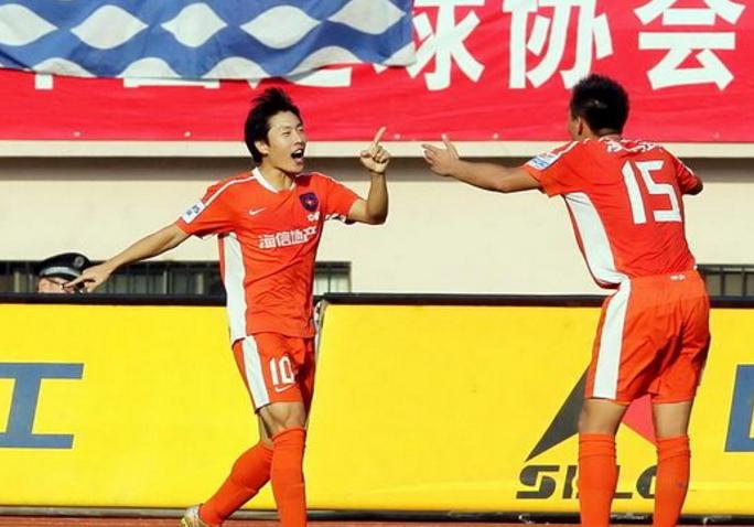 恒大离队二十将——“龙龙”郑龙