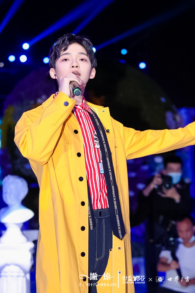 众星名流云集，世纪樱花3.18周年庆不容错过