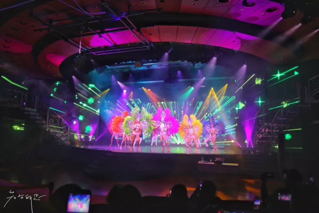 带着父母坐游轮到日本旅游,搭上邮轮去带着全家去旅行