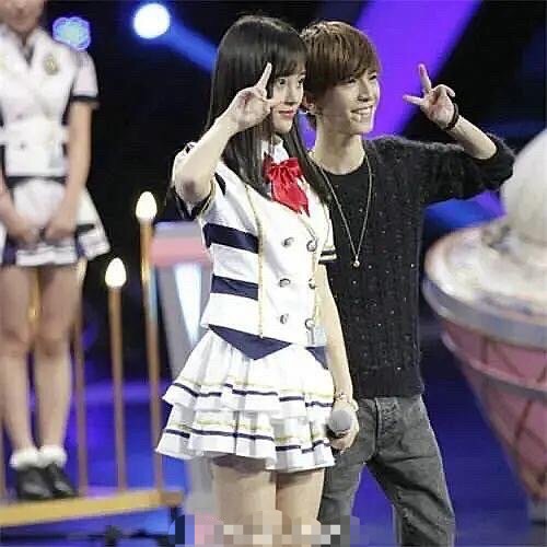 鞠婧祎冯提莫综艺节目视频,冯提莫身高vs鞠婧祎身高