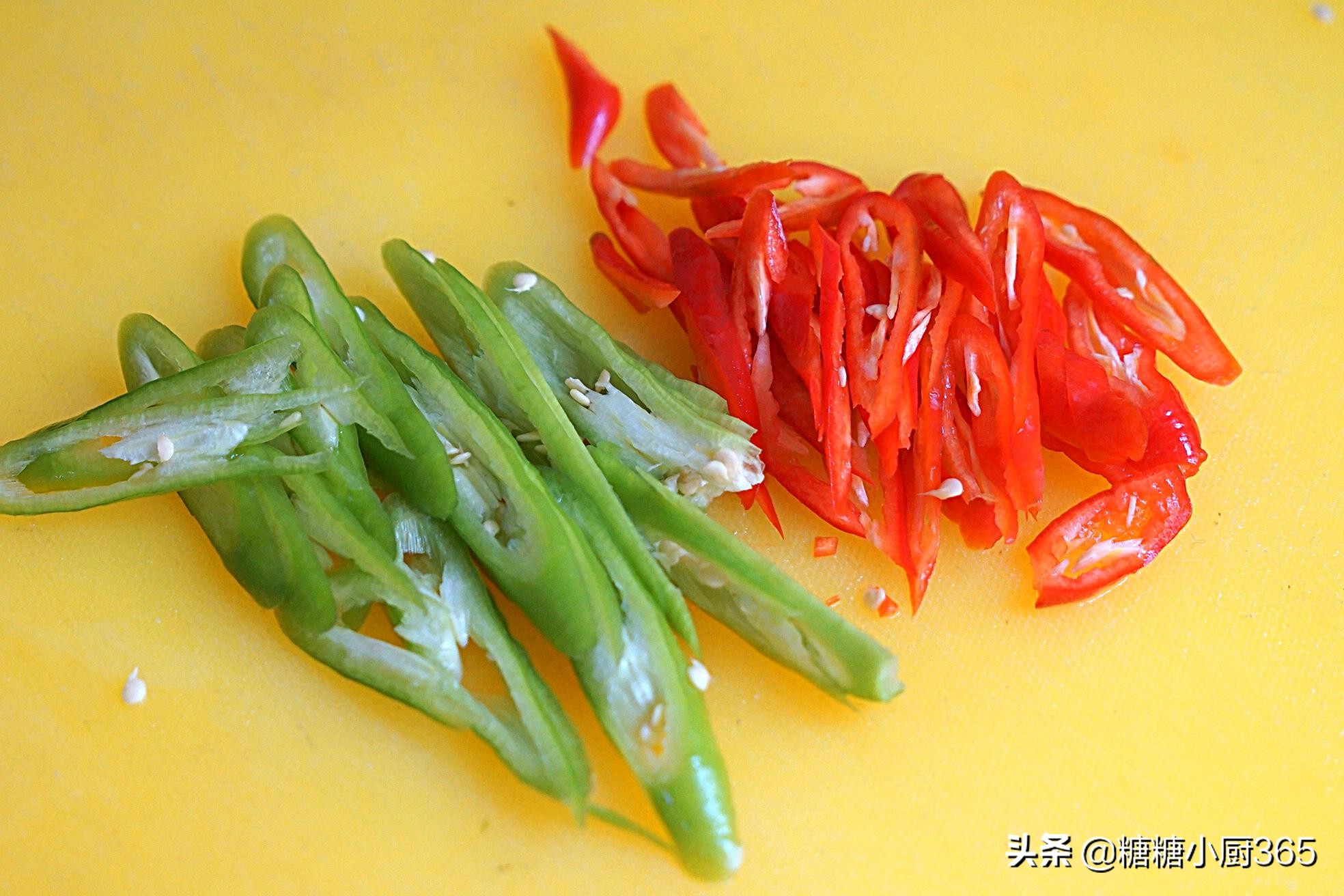 蒜黄与韭黄哪个营养美味,蒜黄和韭黄哪个营养好