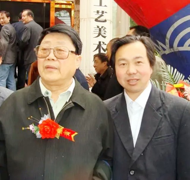 书法界的官司,华山书法是谁写的